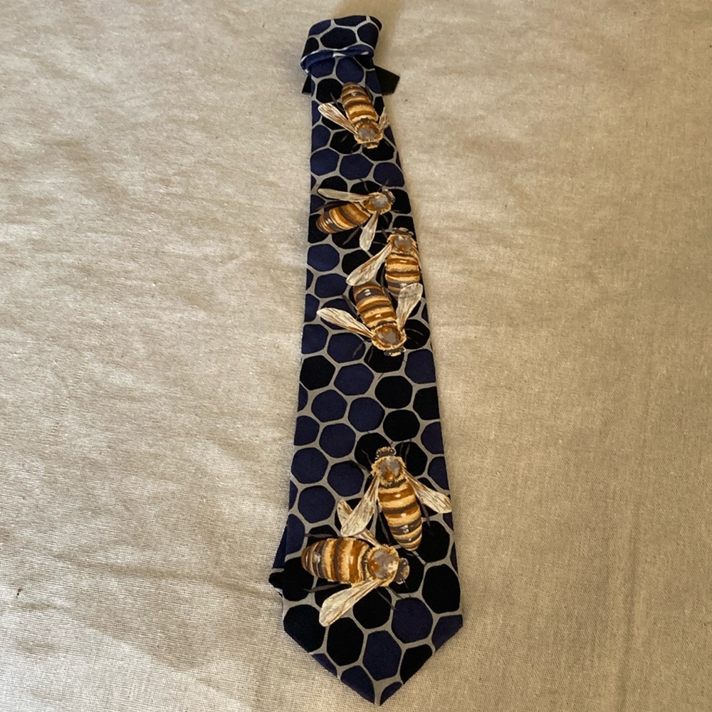 Vintage and rare find World Wildlife Fund (WWF) men's tie